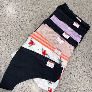 Cacique 18/20 Panty Lot